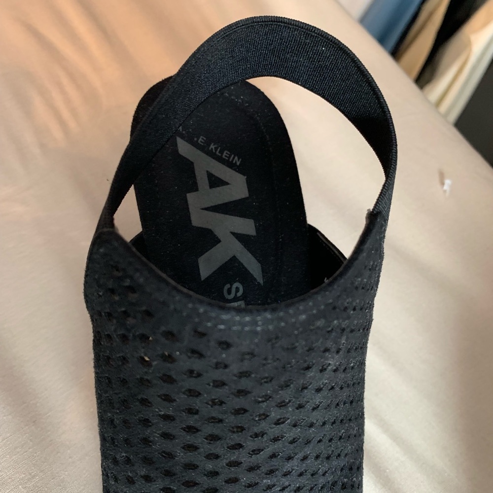 Shoes - Picture 2 of 3